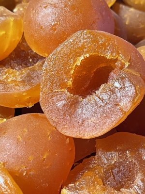 Glace Apricot Halves