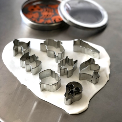 LOYAL Tin Plate Cookie Cutters - Ghost And Witches